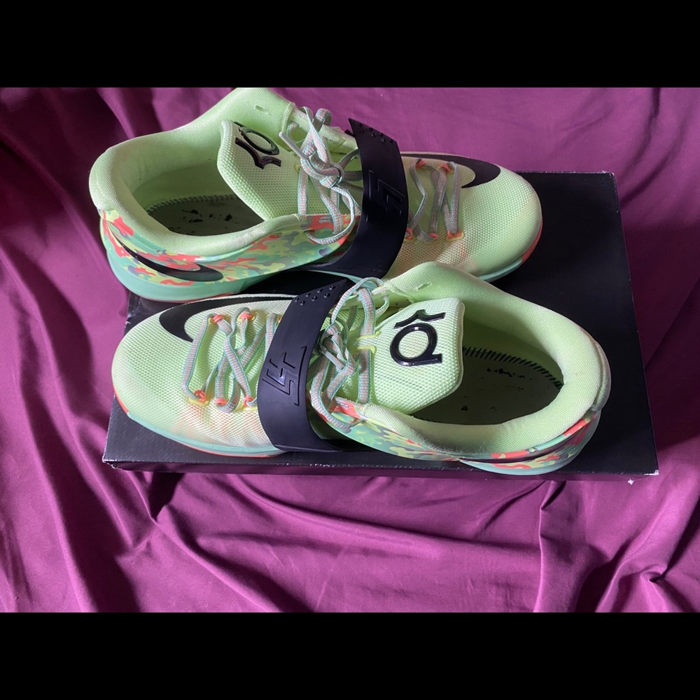 KD 7 EASTER